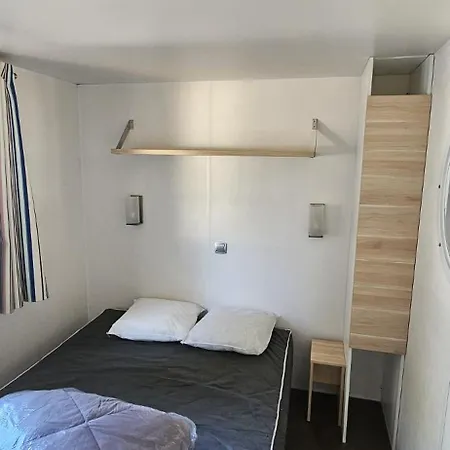 Mobil 4 Pers Ombrage Climatise Marvilla Parc Parque de Campismo Agde