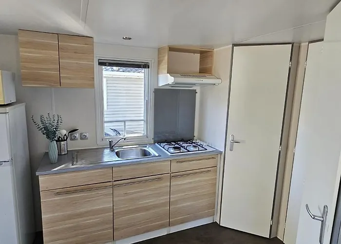 Campingplads Mobil 4 Pers Ombrage Climatise Marvilla Parc Agde