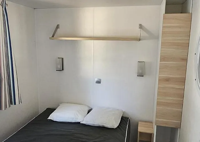 Mobil 4 Pers Ombrage Climatise Marvilla Parc Campingplads Agde