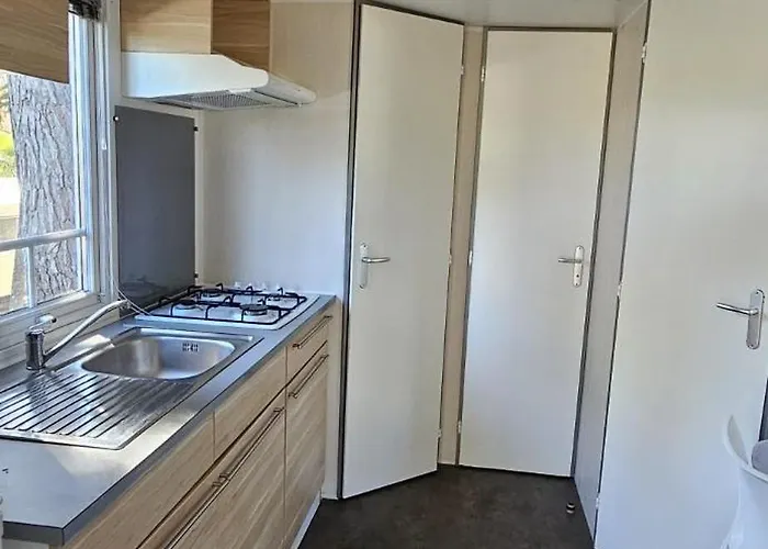 Mobil 4 Pers Ombrage Climatise Marvilla Parc * Agde